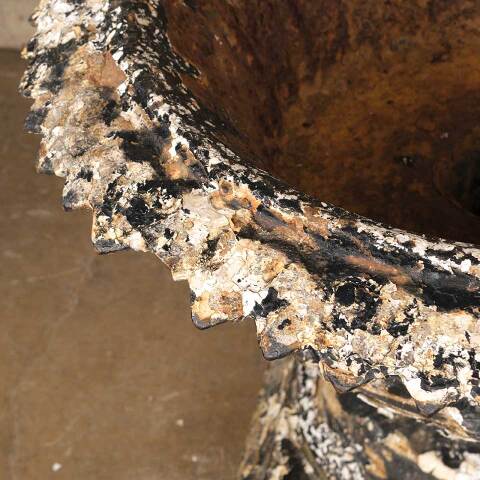 #50443 Antique Cast Iron Garden Urn Planter image 4