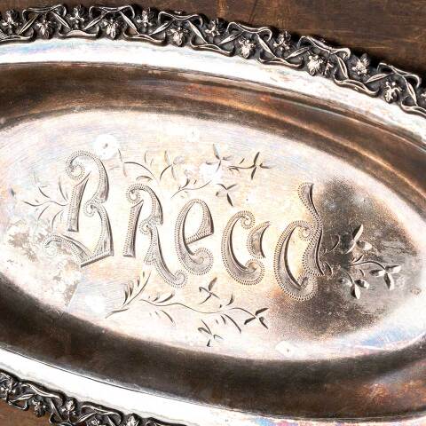 #50539 Antique Silverplate Engraved Bread Plate image 2