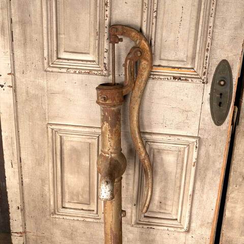 #50732 Antique Cast Iron Farm Water Pump image 4