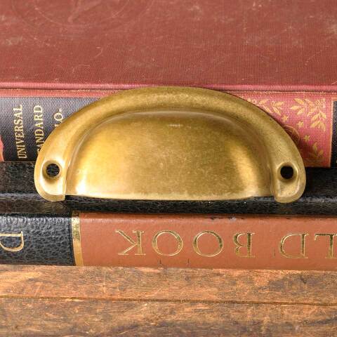 #50788 Antique Brass Drawer Bin Pull Handle image 3