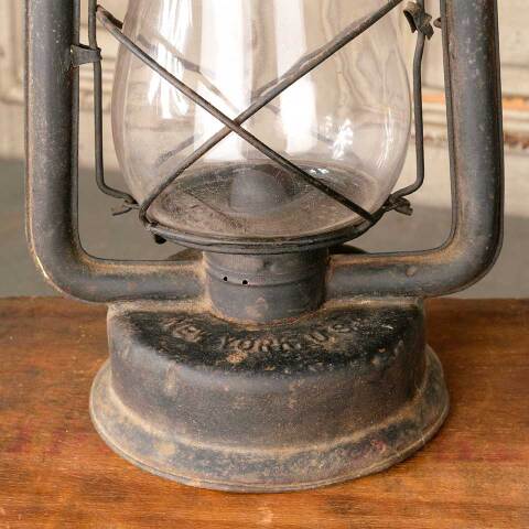#51063 Antique DIETZ HY-LO Kerosene Lamp image 3