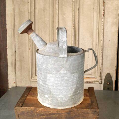 #51180 Vintage Galvanized Garden Watering Can image 3
