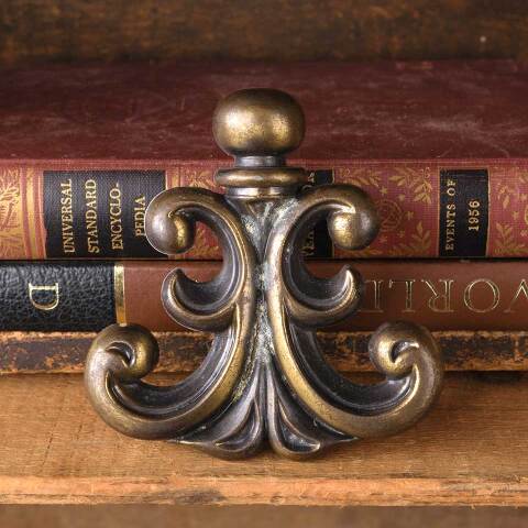 #51235 Vintage Brass Furniture Drawer Handle Pull image 4