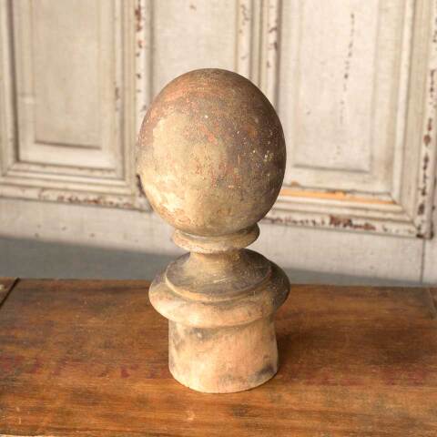 #51334 Salvaged Antique Turned Wood Finial image 3