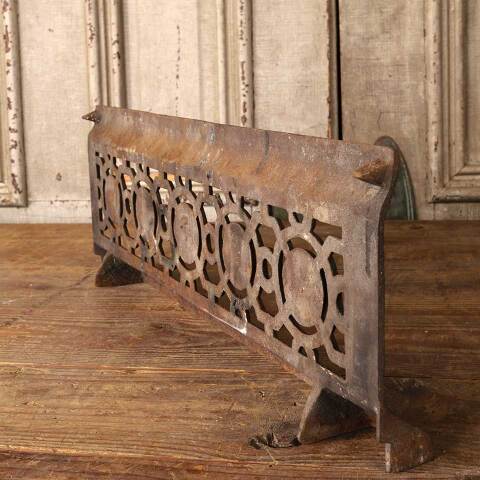 #51390 Antique Cast Iron Fireplace Ember Screen image 6