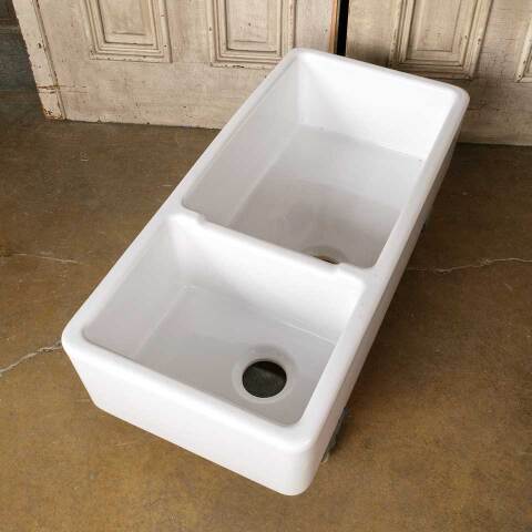 #51593 Salvaged SHAWS Farmhouse Kitchen Sink image 4