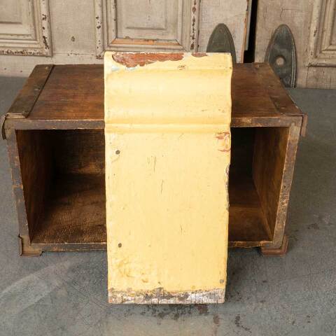 #51600 Salvaged Painted Wood Plinth Trim Block image 3
