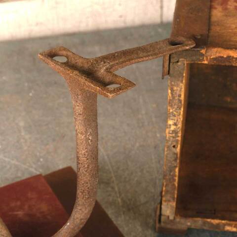 #51618 Antique Cast Iron Horse Carriage Step image 3