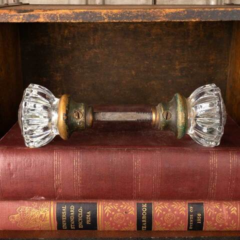 #51960 Antique Fluted Glass Doorknobs Hardware image 3