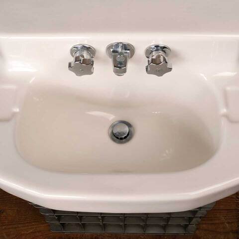 #51985 20x15 Antique Porcelain Bathroom Sink image 4