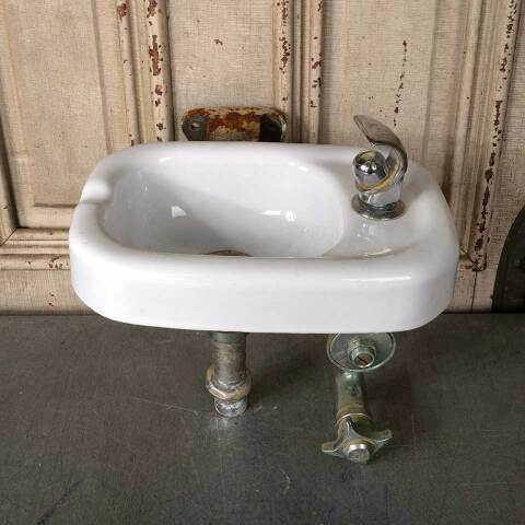 #51991 Salvaged Antique School Drinking Fountain image 7