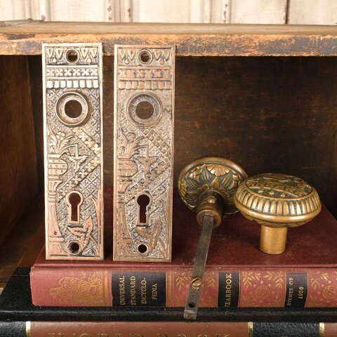 #52166 Lockwood Broken Leaf Door Hardware Set image 6