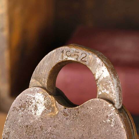 #52614 Antique Brass Heart Railroad Switch Padlock image 7