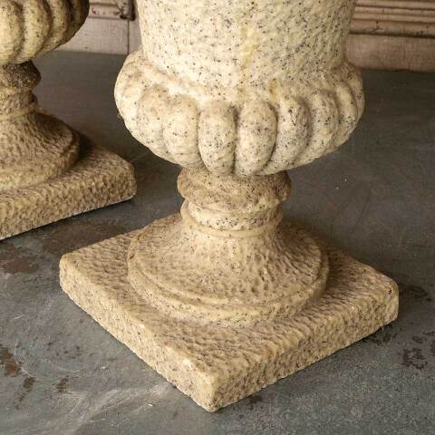 #52815 Vintage Resin Garden Patio Urn Planters image 3