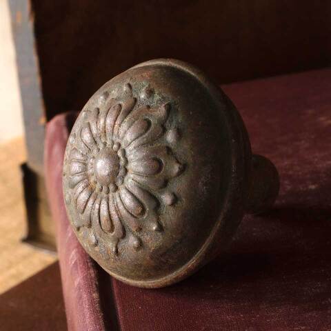 #52926 Antique Flower Doorknob Door Hardware image 7