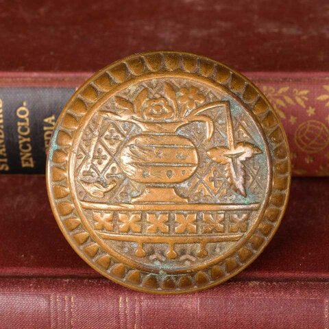 #52984 Antique Lockwood Broken Leaf Doorknob image 2