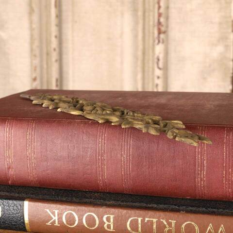 #53024 Antique Brass Furniture Pediment Appliqué image 4