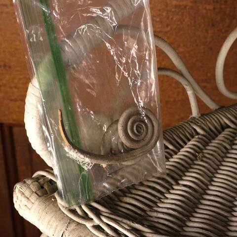 #53353 Vintage White Wicker Corner Etagere Shelf image 8