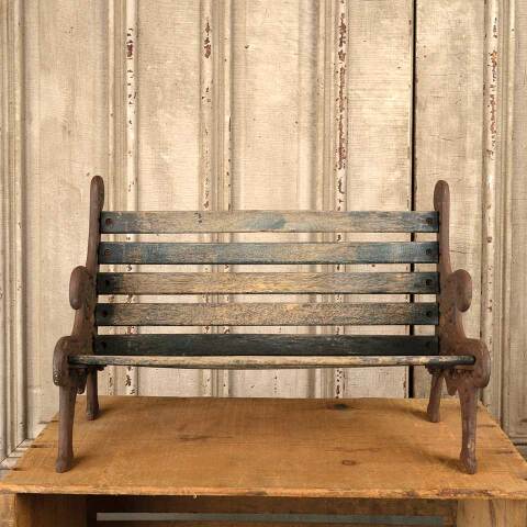 #53424 Miniature Cast Iron & Wood Garden Bench image 3