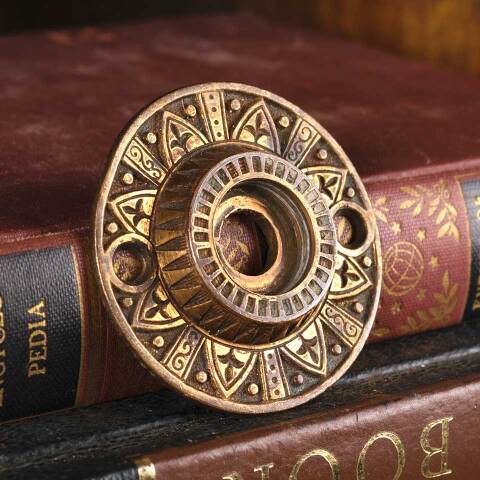 #53675 Antique Mallory Wheeler Doorknob Rosette image 3