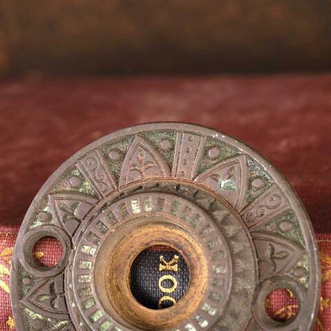 #53675 Antique Mallory Wheeler Doorknob Rosette image 6