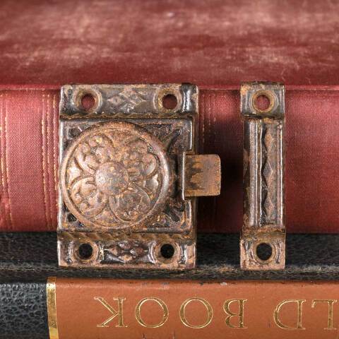 #53685 Antique Ornate Cast Iron Cabinet Latch image 4