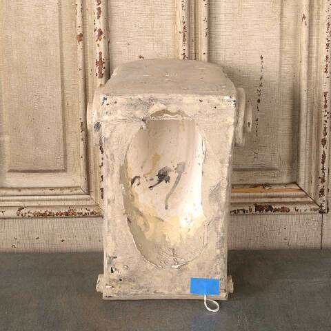 #53696 Cast Plaster Leaf Mouth Head Corbel Bracket image 7