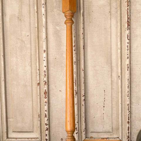 #53765 Antique Turned Oak Wood Staircase Baluster image 3