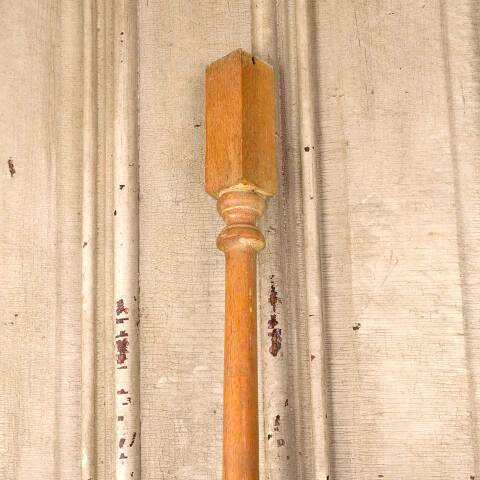 #53766 Antique Turned Oak Wood Staircase Baluster image 2