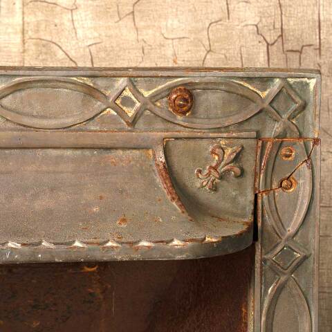#54032 30x30 Antique Fireplace Surround & Insert image 3
