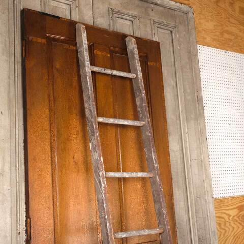 #54047 16x94 Antique Seven Rung Wood Ladder image 4