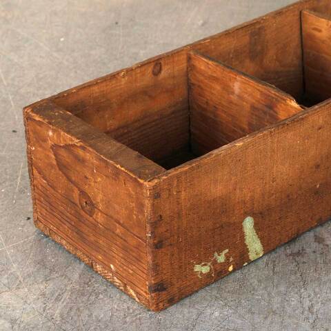 #54297 16x6 Antique Divided Wood Crate image 5