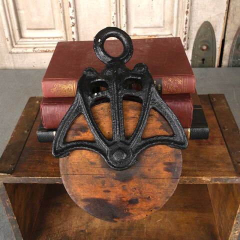 #54325 7x10 Antique cast Iron & Wood Barn Pulley image 4