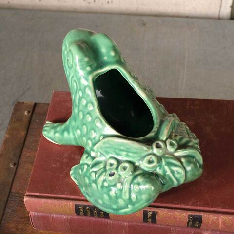 #54332 Vintage Ceramic Frog Planter image 3