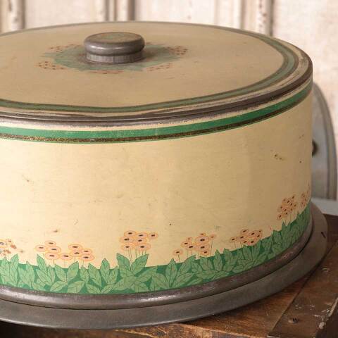 #54396 11" Vintage Cake Tray with Painted Lid image 4