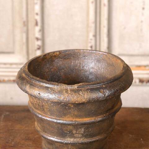 #54413 Small 4" Cast Iron Planter Pot image 3