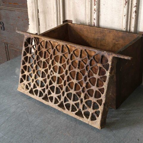 #54539 19x9 Antique Cast Iron Foundation Vent Grate image 2