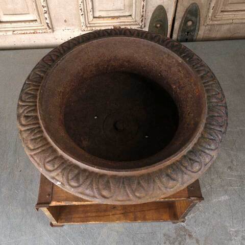 #54675 9x14 Antique Cast Iron Garden Urn Planter image 8