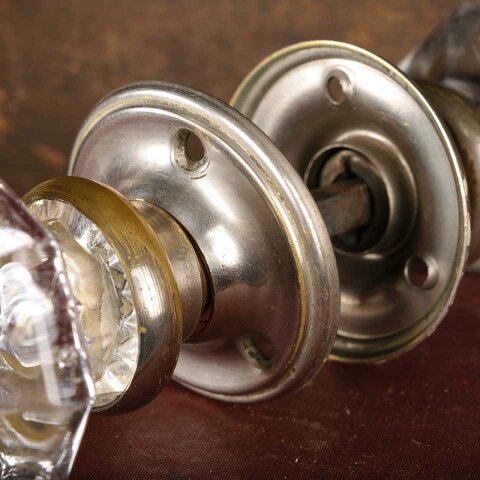 #54934 Antique Octagonal Glass Doorknob Hardware image 2