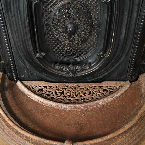 #55244 32x33 Fireplace Surround, Cover & Fender image 2