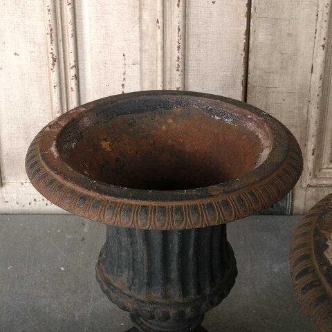 #55444 14" Antique Cast Iron Garden Urn Planters image 2