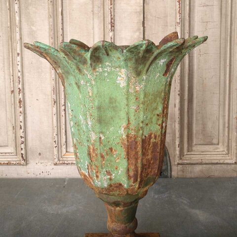 #55445 22" Antique Cast Iron Garden Urn Planter image 6