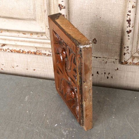 #55467 5x7 Antique Carved Wood Rosette Trim Block image 4