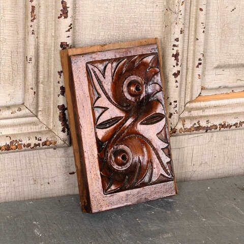 #55467 5x7 Antique Carved Wood Rosette Trim Block image 6