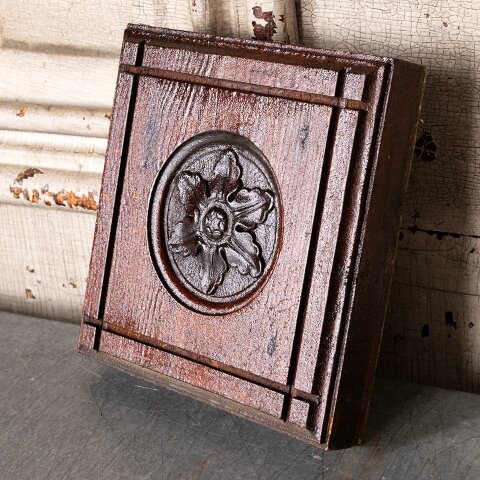 #55479 Antique Wood Rosette Interior Trim Block image 4