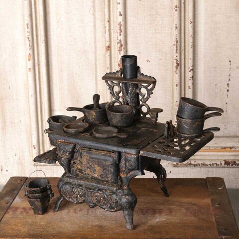 #55518 Antique Cast Iron Miniature Kitchen Stove Set image 4