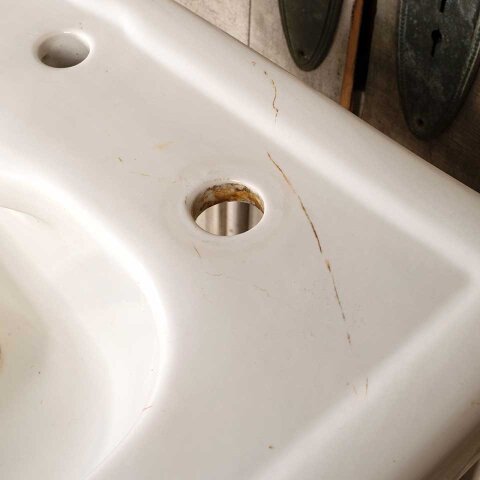#55609 Antique Standard Porcelain Pedestal Sink image 2