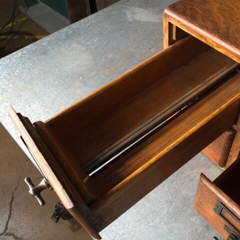 #55746 Antique Oak 4 Drawer Library Card Catalog image 8