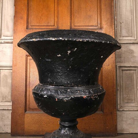 #55827 Kramer Bros. Cast Iron Garden Urn & Pedestal image 4