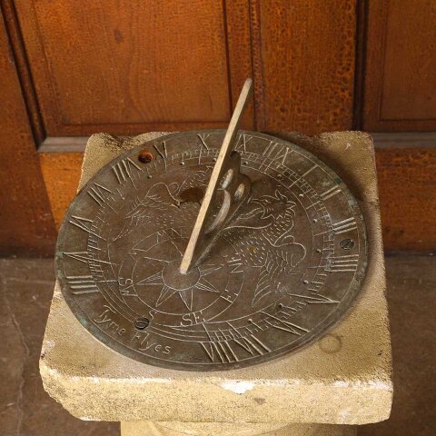 #55844 Sundial & Stone Pedestal Garden Ornament image 2